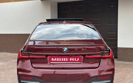 BMW 7 серия, 2016 год, 4 490 000 рублей, 20 фотография