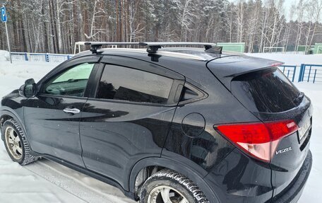 Honda Vezel, 2015 год, 1 400 000 рублей, 8 фотография