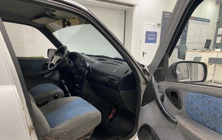 Chevrolet Niva I рестайлинг, 2005 год, 245 000 рублей, 13 фотография