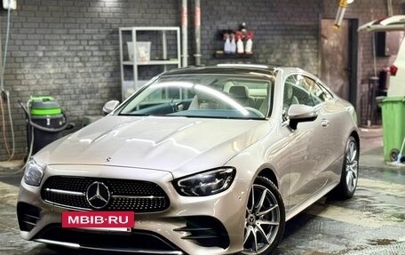 Mercedes-Benz E-Класс, 2021 год, 5 700 000 рублей, 3 фотография