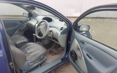 Toyota Vitz, 2001 год, 280 000 рублей, 6 фотография