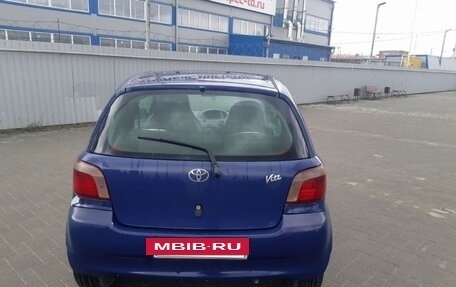 Toyota Vitz, 2001 год, 280 000 рублей, 3 фотография