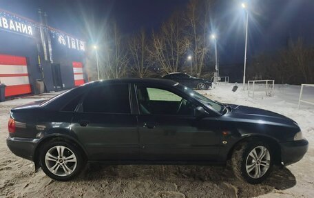 Audi A4, 1996 год, 365 000 рублей, 2 фотография