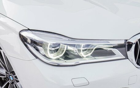 BMW 7 серия, 2018 год, 3 580 000 рублей, 8 фотография