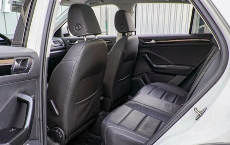 Volkswagen T-Roc I, 2021 год, 2 225 000 рублей, 11 фотография