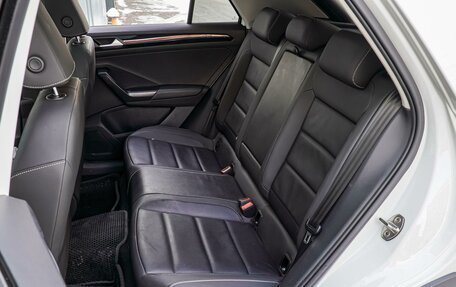 Volkswagen T-Roc I, 2021 год, 2 225 000 рублей, 9 фотография