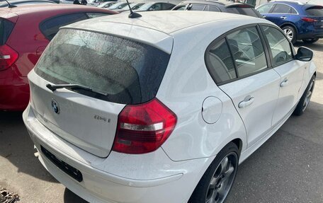 BMW 1 серия, 2011 год, 980 000 рублей, 10 фотография