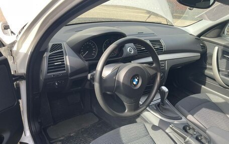 BMW 1 серия, 2011 год, 980 000 рублей, 20 фотография