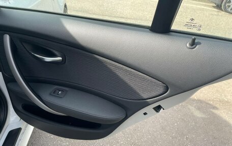 BMW 1 серия, 2011 год, 980 000 рублей, 16 фотография