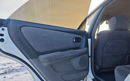 Toyota Mark II VIII (X100), 1999 год, 690 000 рублей, 26 фотография