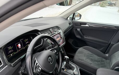 Volkswagen Tiguan II, 2020 год, 3 550 000 рублей, 13 фотография