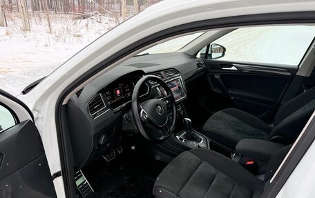 Volkswagen Tiguan II, 2020 год, 3 550 000 рублей, 11 фотография