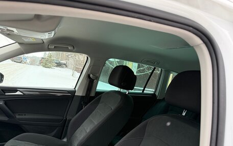 Volkswagen Tiguan II, 2020 год, 3 550 000 рублей, 16 фотография