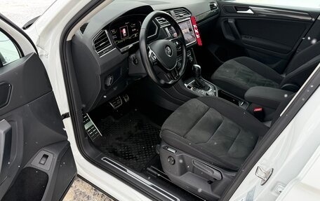 Volkswagen Tiguan II, 2020 год, 3 550 000 рублей, 10 фотография