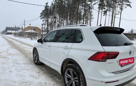 Volkswagen Tiguan II, 2020 год, 3 550 000 рублей, 8 фотография