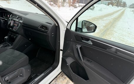 Volkswagen Tiguan II, 2020 год, 3 550 000 рублей, 21 фотография