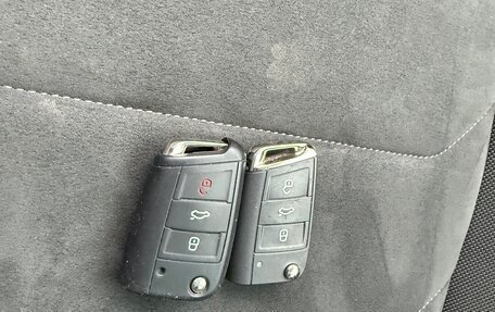 Volkswagen Tiguan II, 2020 год, 3 550 000 рублей, 27 фотография