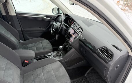 Volkswagen Tiguan II, 2020 год, 3 550 000 рублей, 22 фотография