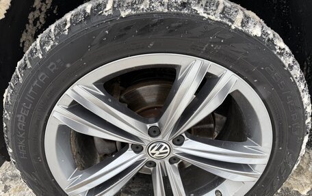 Volkswagen Tiguan II, 2020 год, 3 550 000 рублей, 31 фотография