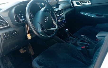 Hyundai Tucson III, 2019 год, 2 500 000 рублей, 9 фотография