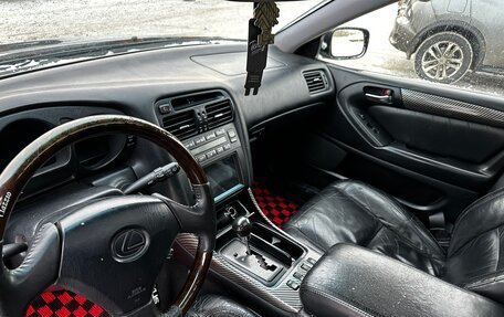 Lexus GS II рестайлинг, 1999 год, 850 000 рублей, 9 фотография