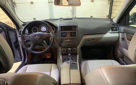 Mercedes-Benz C-Класс, 2007 год, 800 000 рублей, 21 фотография