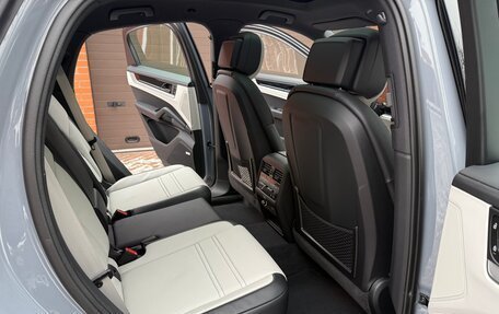 Porsche Cayenne III, 2025 год, 18 500 000 рублей, 19 фотография