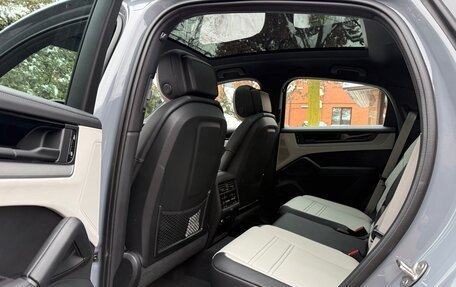 Porsche Cayenne III, 2025 год, 18 500 000 рублей, 22 фотография