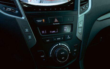 Hyundai Santa Fe III рестайлинг, 2017 год, 1 995 000 рублей, 15 фотография