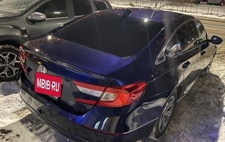 Honda Accord IX рестайлинг, 2018 год, 2 000 000 рублей, 4 фотография