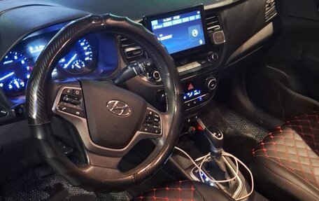 Hyundai Solaris II рестайлинг, 2021 год, 1 180 000 рублей, 2 фотография