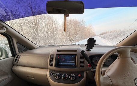 Nissan Serena II, 2002 год, 560 000 рублей, 20 фотография