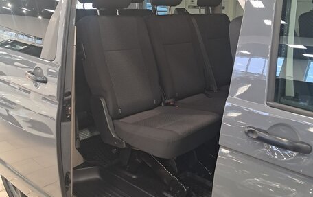 Volkswagen Caravelle T6 рестайлинг, 2018 год, 3 100 000 рублей, 5 фотография