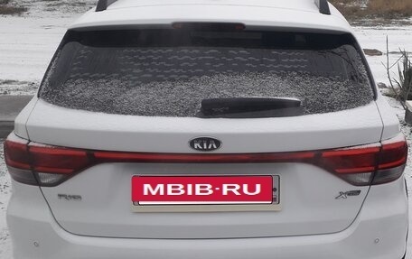 KIA Rio IV, 2018 год, 1 590 000 рублей, 2 фотография