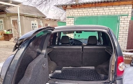 Chevrolet Niva I рестайлинг, 2014 год, 750 000 рублей, 8 фотография