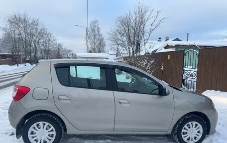 Renault Sandero II рестайлинг, 2014 год, 720 000 рублей, 8 фотография