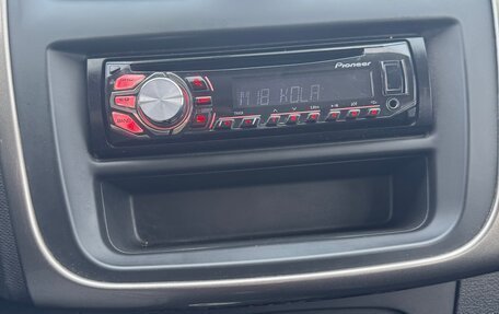 Renault Sandero II рестайлинг, 2014 год, 720 000 рублей, 17 фотография