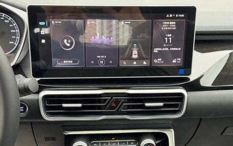 Geely Coolray I, 2025 год, 1 693 000 рублей, 10 фотография