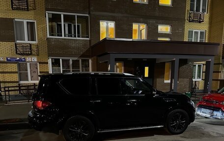 Infiniti QX56, 2011 год, 2 200 000 рублей, 12 фотография