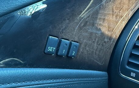 Infiniti QX56, 2011 год, 2 200 000 рублей, 26 фотография