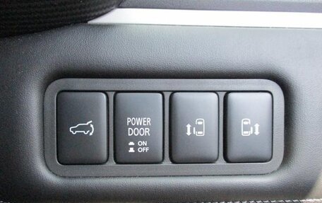 Mitsubishi Delica D:5 I, 2021 год, 2 730 099 рублей, 21 фотография