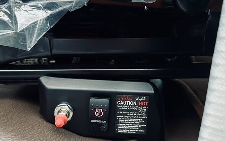 Toyota Land Cruiser 70, 2025 год, 10 500 000 рублей, 13 фотография