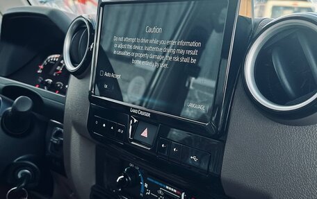 Toyota Land Cruiser 70, 2025 год, 10 500 000 рублей, 16 фотография