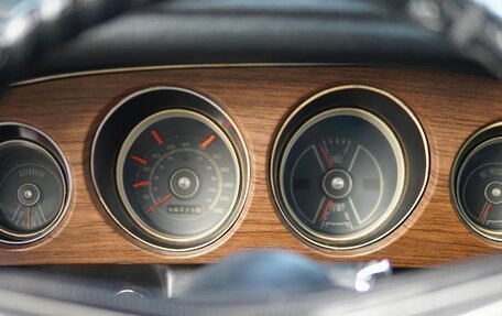 Ford Mustang VI рестайлинг, 1970 год, 8 700 000 рублей, 4 фотография