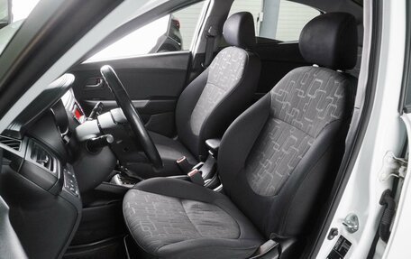 KIA Rio III рестайлинг, 2014 год, 1 174 000 рублей, 10 фотография