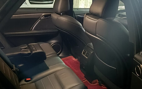 Lexus RX IV рестайлинг, 2018 год, 5 300 000 рублей, 4 фотография