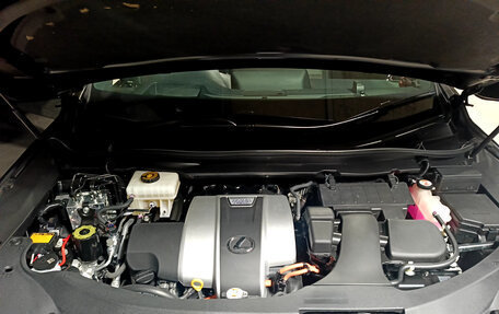 Lexus RX IV рестайлинг, 2018 год, 5 300 000 рублей, 16 фотография