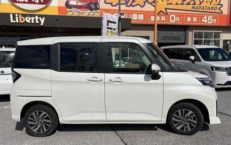 Toyota Roomy I, 2022 год, 890 099 рублей, 3 фотография