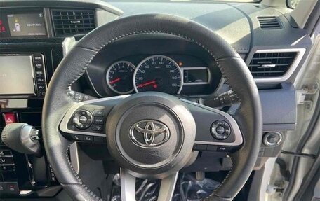 Toyota Roomy I, 2022 год, 890 099 рублей, 9 фотография