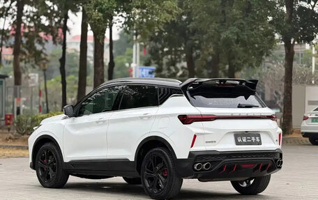 Geely Coolray I, 2022 год, 1 010 000 рублей, 4 фотография